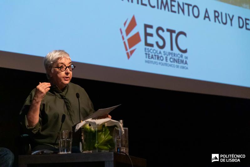 Eugénia Vasquez na homenagem da ESTC a Ruy de Carvalho