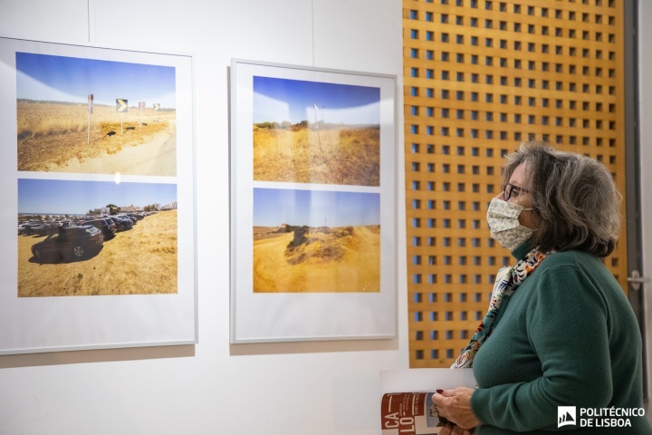 Exposição “Habitar a céu aberto: vestígios de um país” no Espaço Artes do IPL