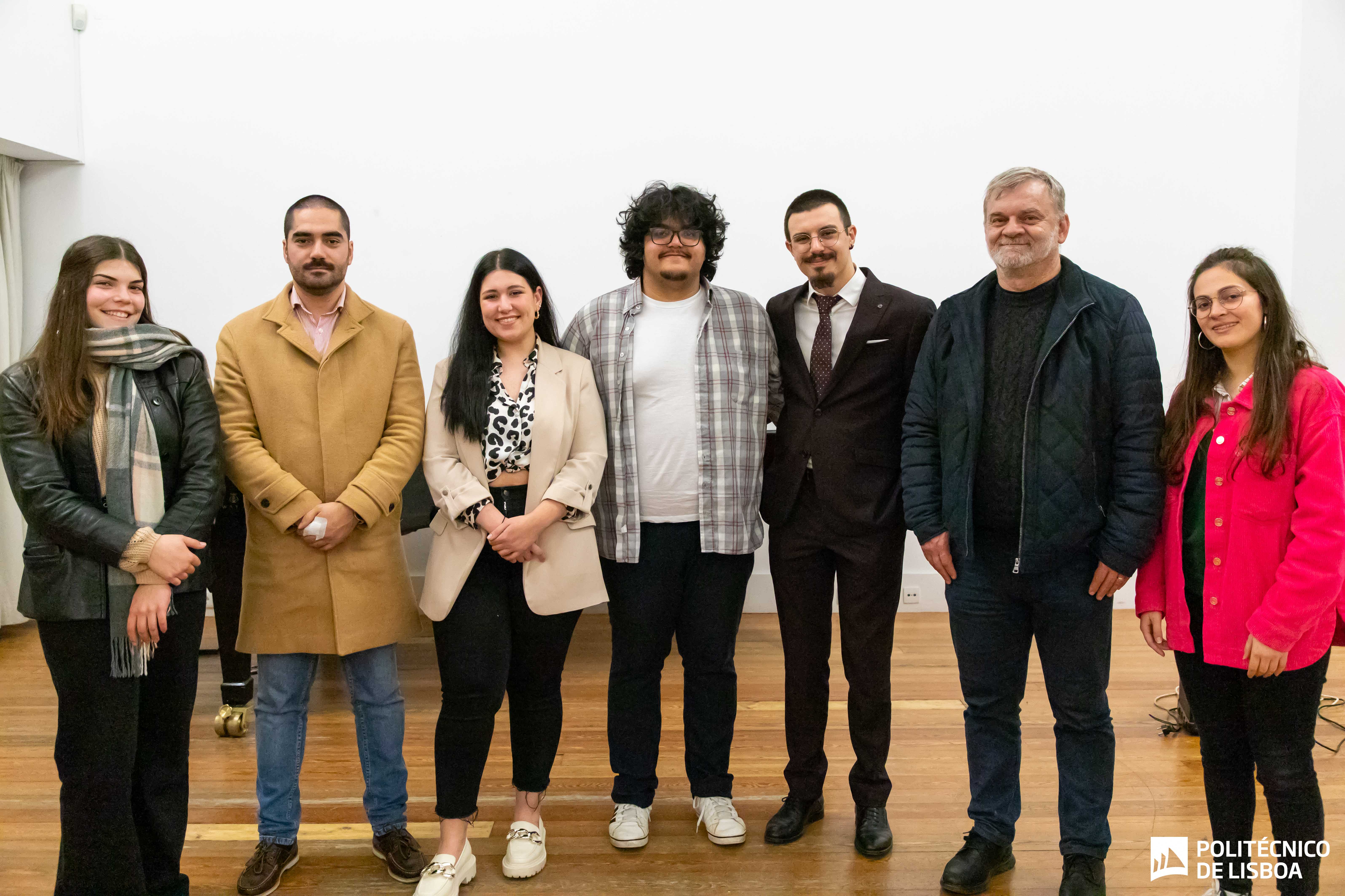 Nova direção da ESML