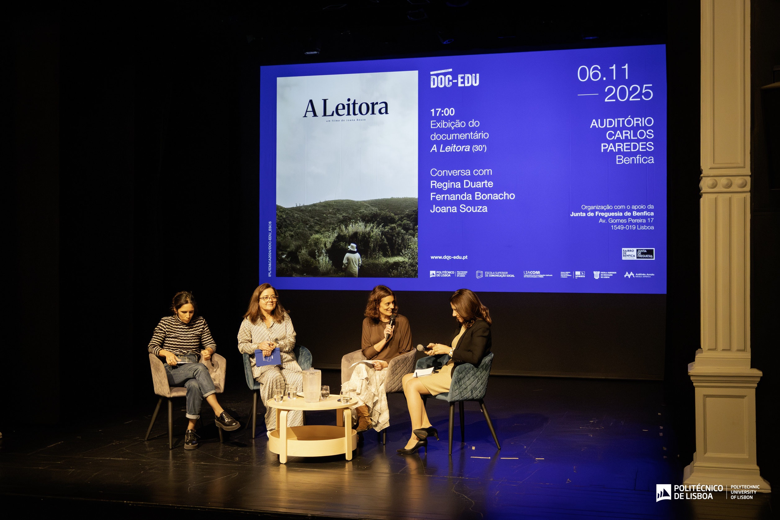 Foto do Estreia do documentario A Leitora