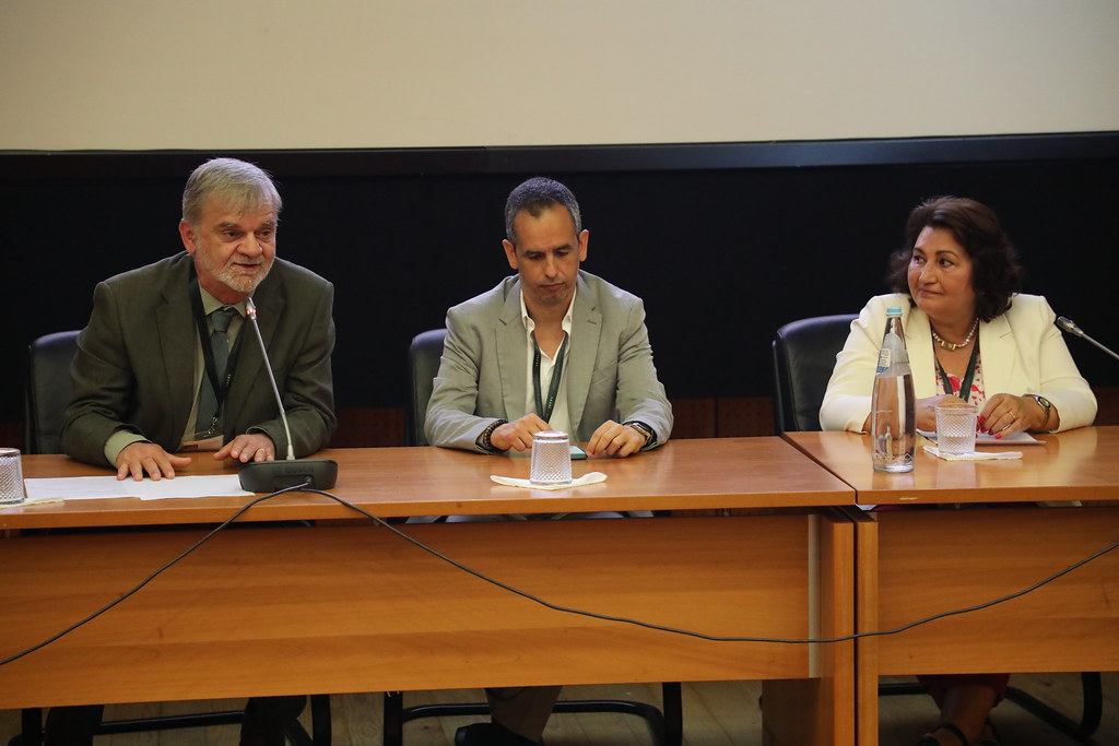 Presença de António Belo, Pedro Pinheiro e Irene Guia Arraiano na conferência