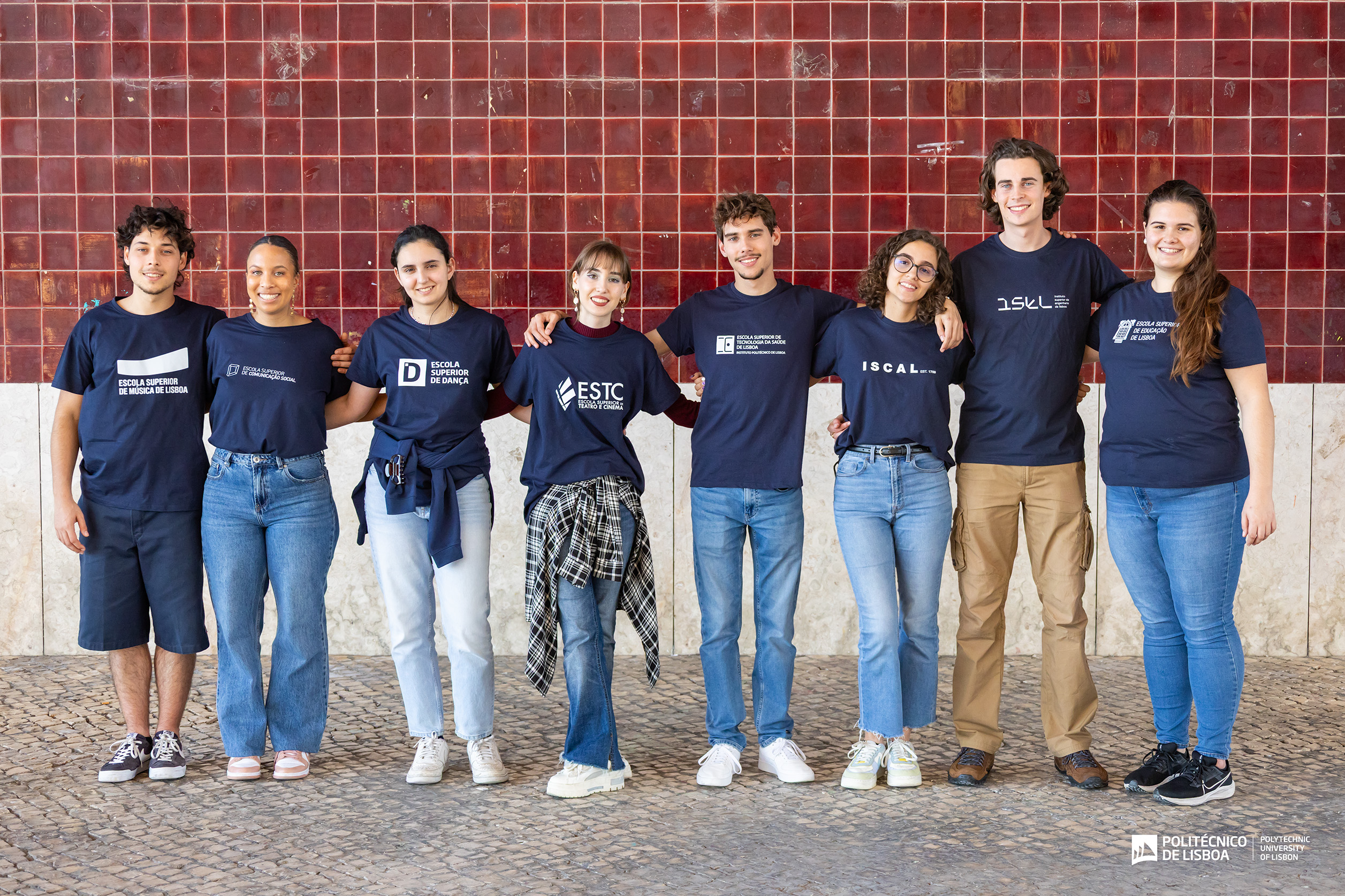 Foto estudantes de todas as escolas