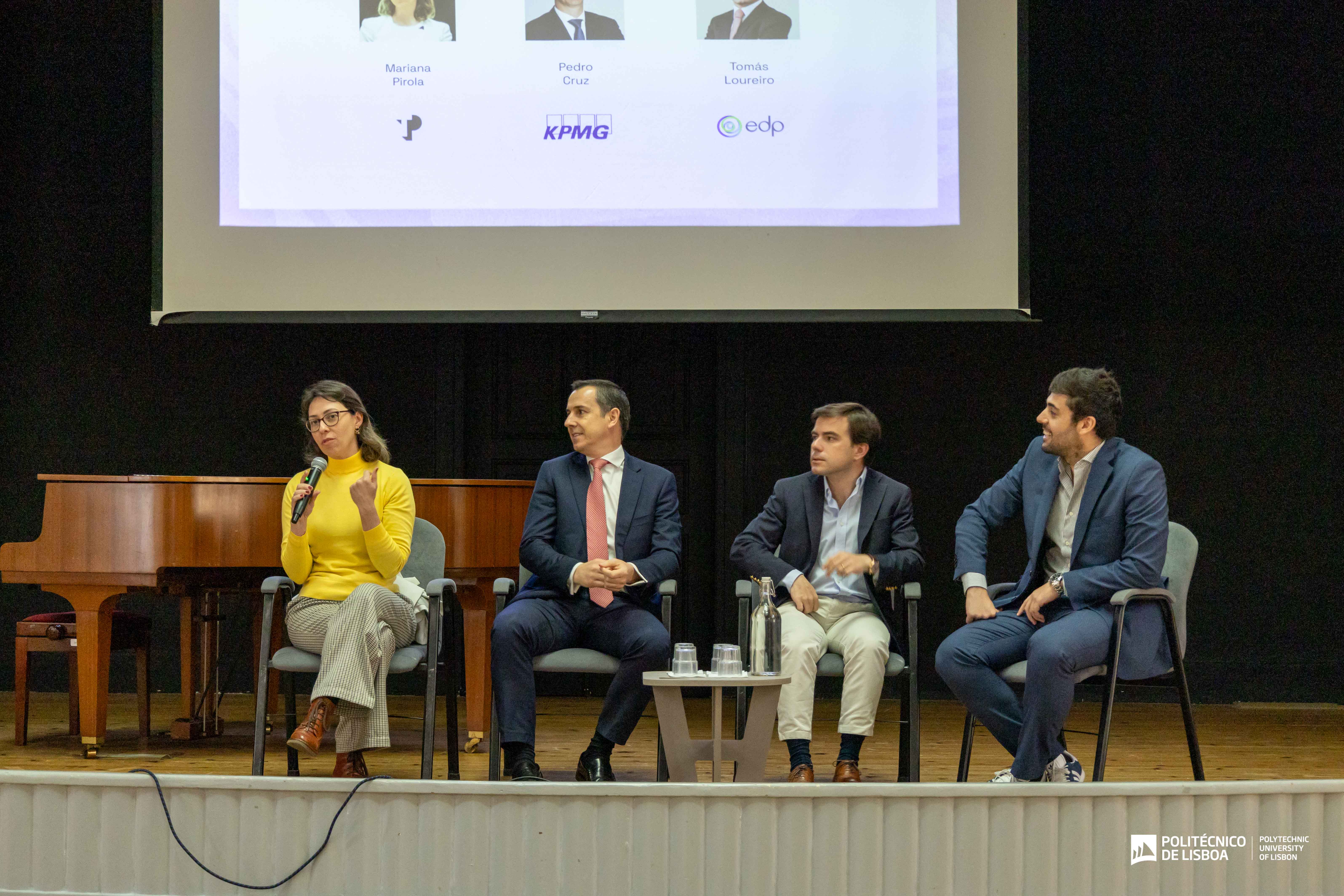 Presença de Mariana Pirola (Teleperfomance), Pedro Cruz (KPMG) e Tomás Loureiro (EDP) no Talent Bootcamp IPL 2025