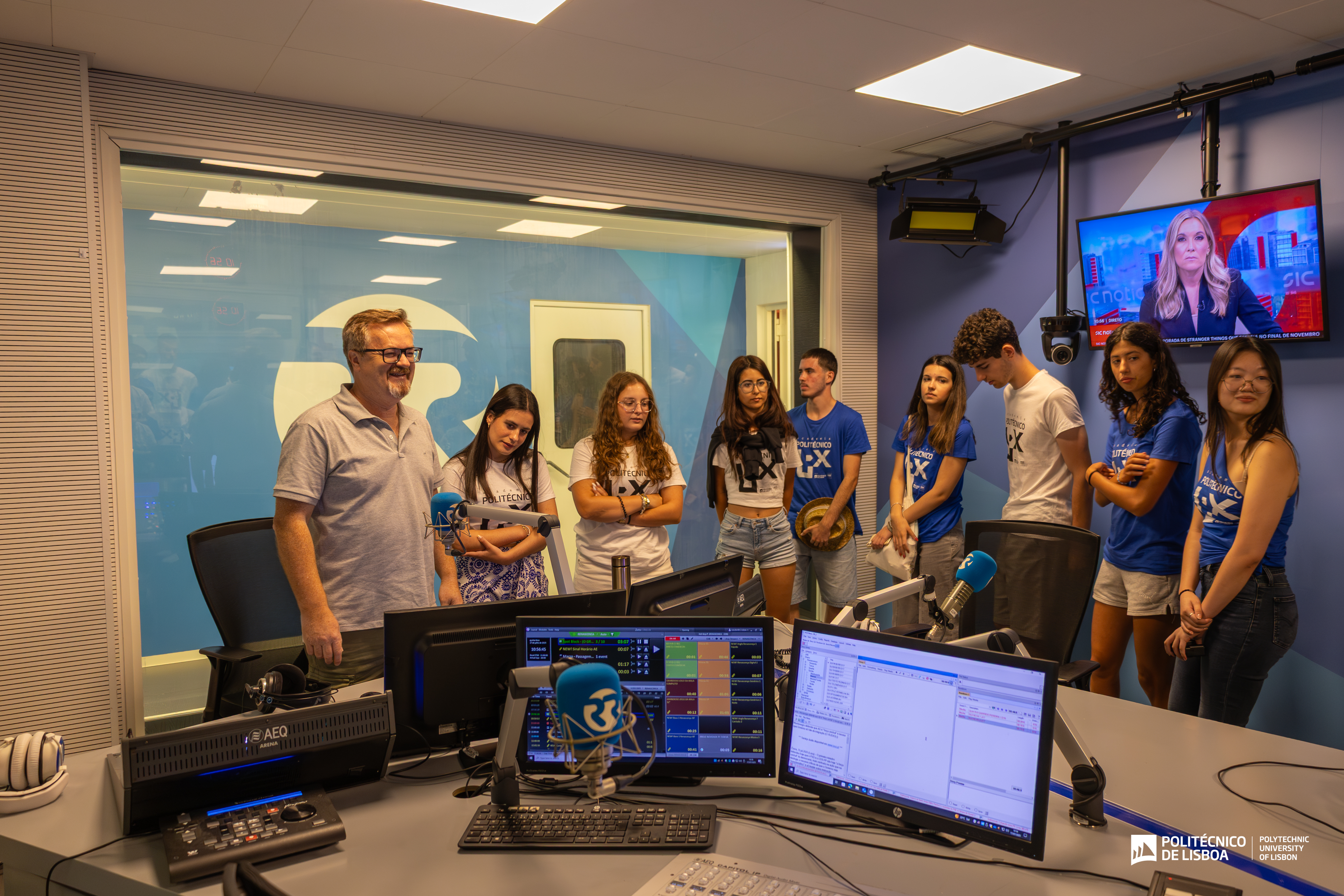 visita à radio