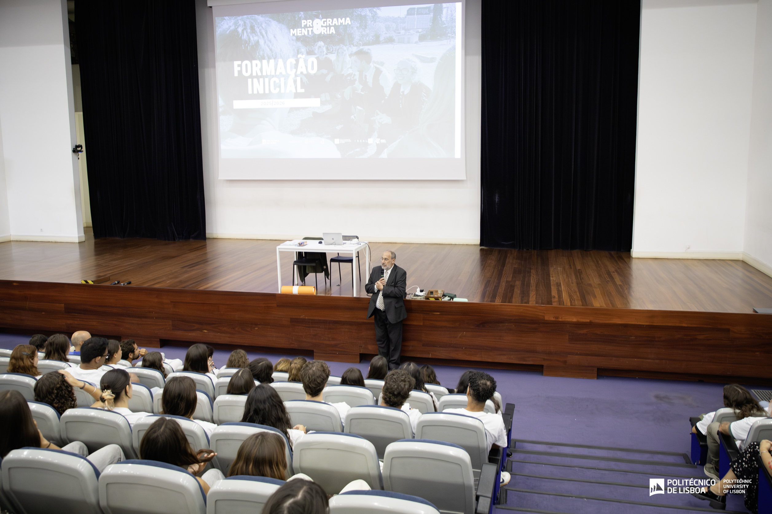 apresentação de joão lobato