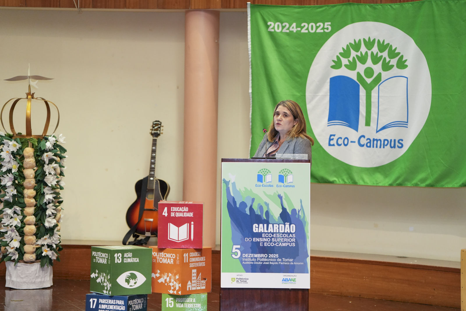Foto da apresentação de Patrícia Barata, coordenadora Eco - Campus do Isel