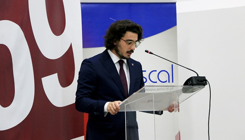 Pedro Longo reeleito presidente da Associação de Estudantes do ISCAL