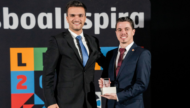 prémio fair play para a equipa de futsal da AEISEL