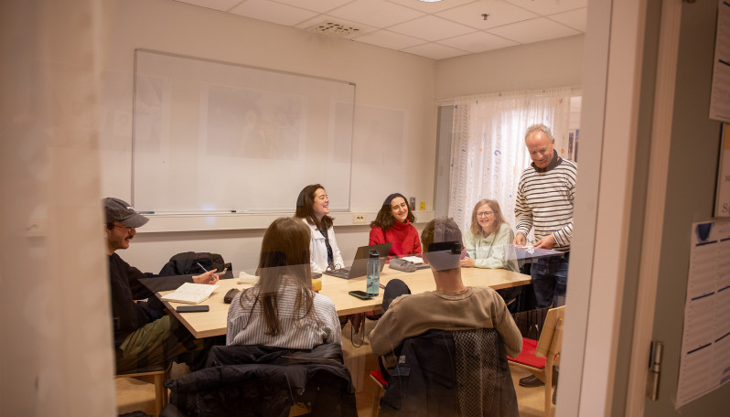 Grupo de estudantes da ESCS em projeto com professores da universidade de Oslo