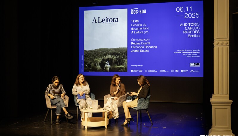 Foto do Estreia do documentario A Leitora