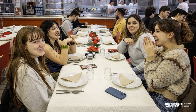 Jantar de Natal da Residência Maria Beatriz Ângelo reuniu comunidade académica no Campus do ISEL