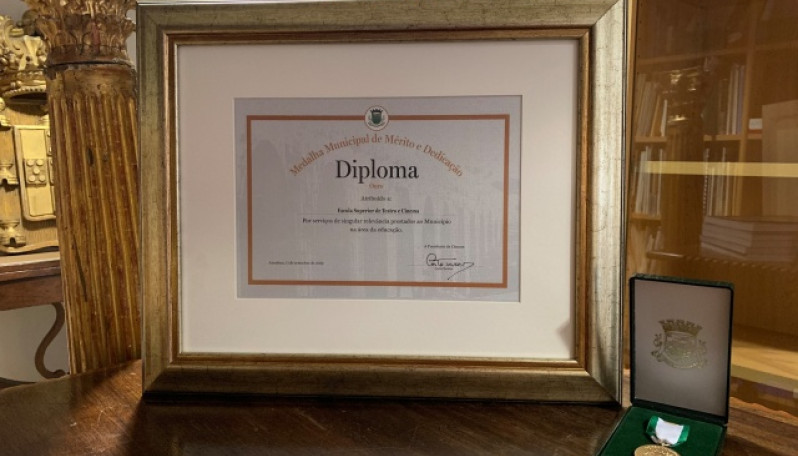 Medalha municipal de mérito e dedicação