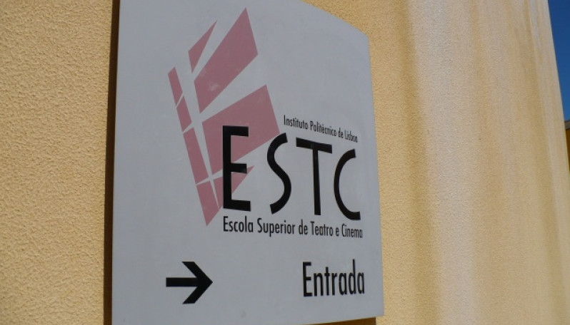 Escola Superior de Teatro e Cinema