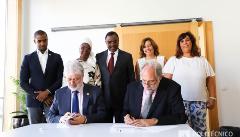 IPL recebe delegação da Universidade Gregório Semedo