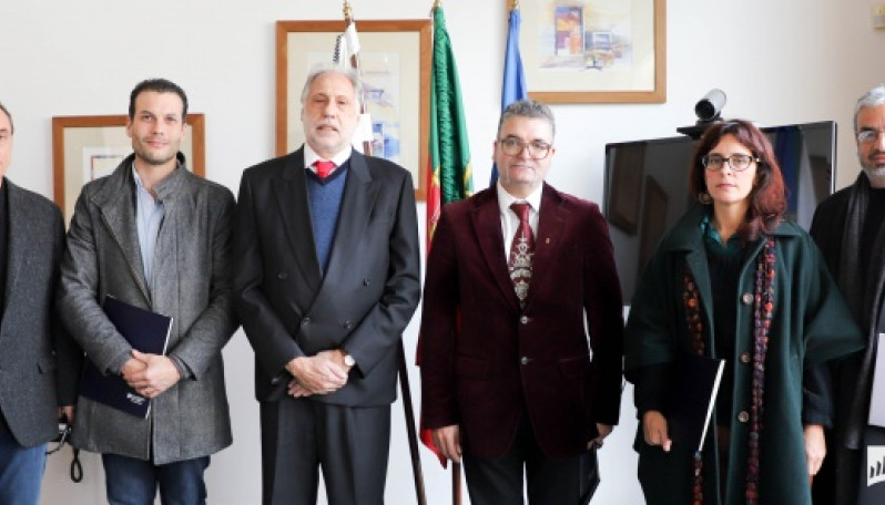 Direção e órgãos de gestão do Teatro e Cinema tomam posse
