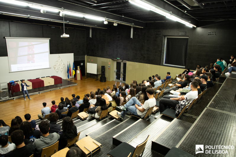 Escola Secundária D. Dinis 