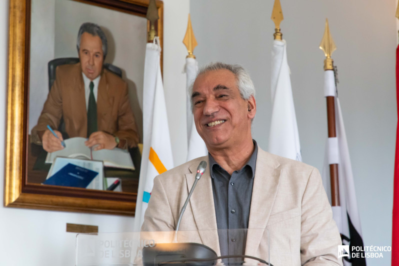 António de Sousa Dias no lançamento da revista científica RHINOCERVS - Cinema, Dança, Música, Teatro