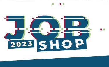 Fundo branco com lettering azul "Jobshop 2023"