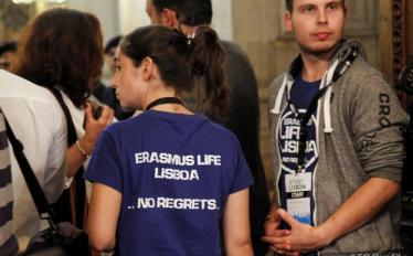  Estudante internacional da ESCS recebido por Fernando Medina nos Paços do Concelho