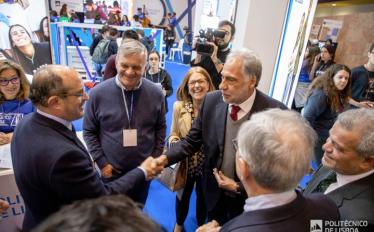 Secretário de Estado da Ciência, Tecnologia e Ensino Superior visita stand do IPL na Futurália