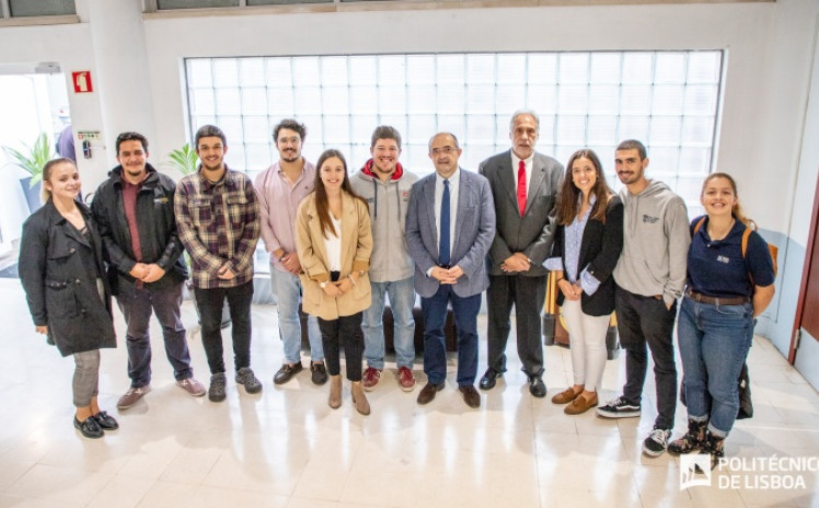 Secretário de Estado do Ensino Superior visita a residência de estudantes do IPL